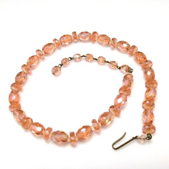 Vintage 1940s Peachy Pink Crystal Beaded Choker Necklace, Hand Cut Crystal, 15" - Picture 10 of 12